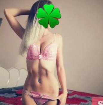 Живу в Москве и предлагаю тебе незабываемые моменты удовольствия. Мои услуги направлены на то, чтобы ты почувствовал себя особенным и полностью расслабился. В моем арсенале много возможностей, чтобы удовлетворить все твои потребности. Готова исполнить все твои фантазии и желания. Посмотри мои фото, чтобы оценить мою красоту и изящество. Хочешь насладиться моментами страсти и нежности? Тогда скорее звони мне и получи порцию настоящего удовольствия. Со мной ты откроешь новые грани наслаждения. Жду тебя! ❤️💋 5175, 25 лет